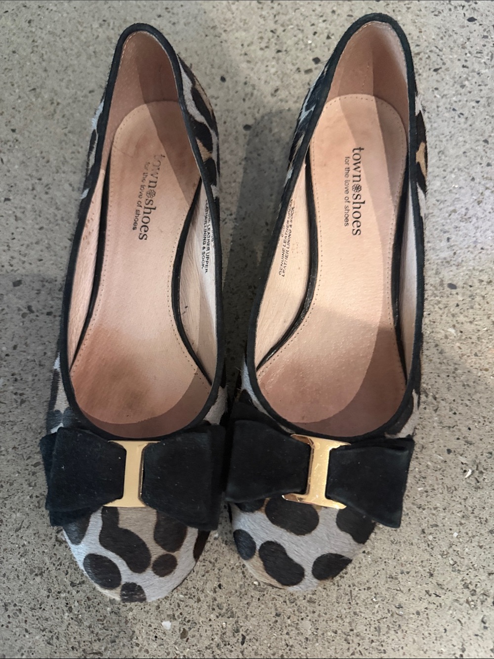 Leopard Print ballet style shoes with Black Bow